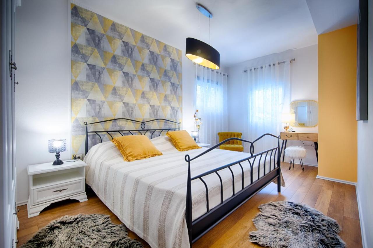 Apartments Dubra Komiža Extérieur photo