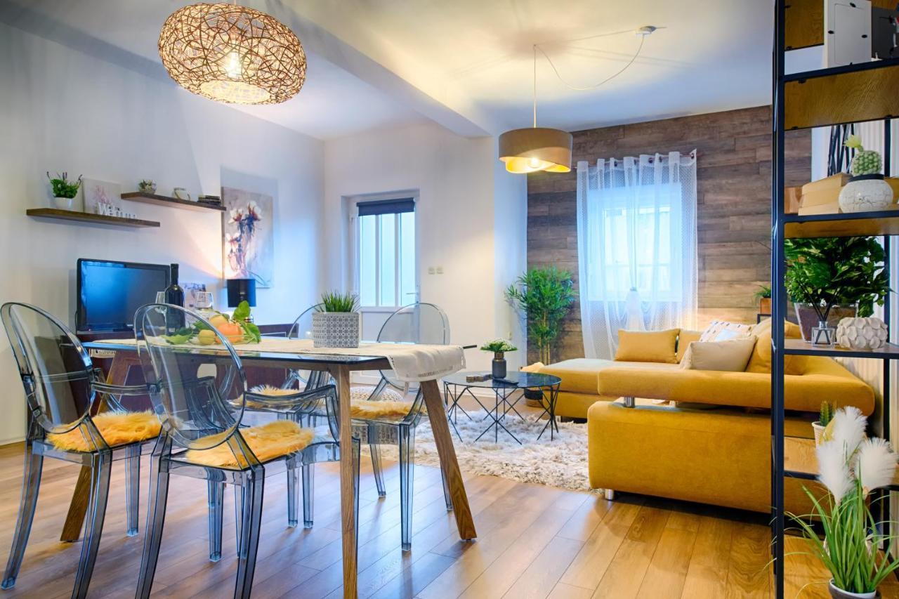 Apartments Dubra Komiža Extérieur photo